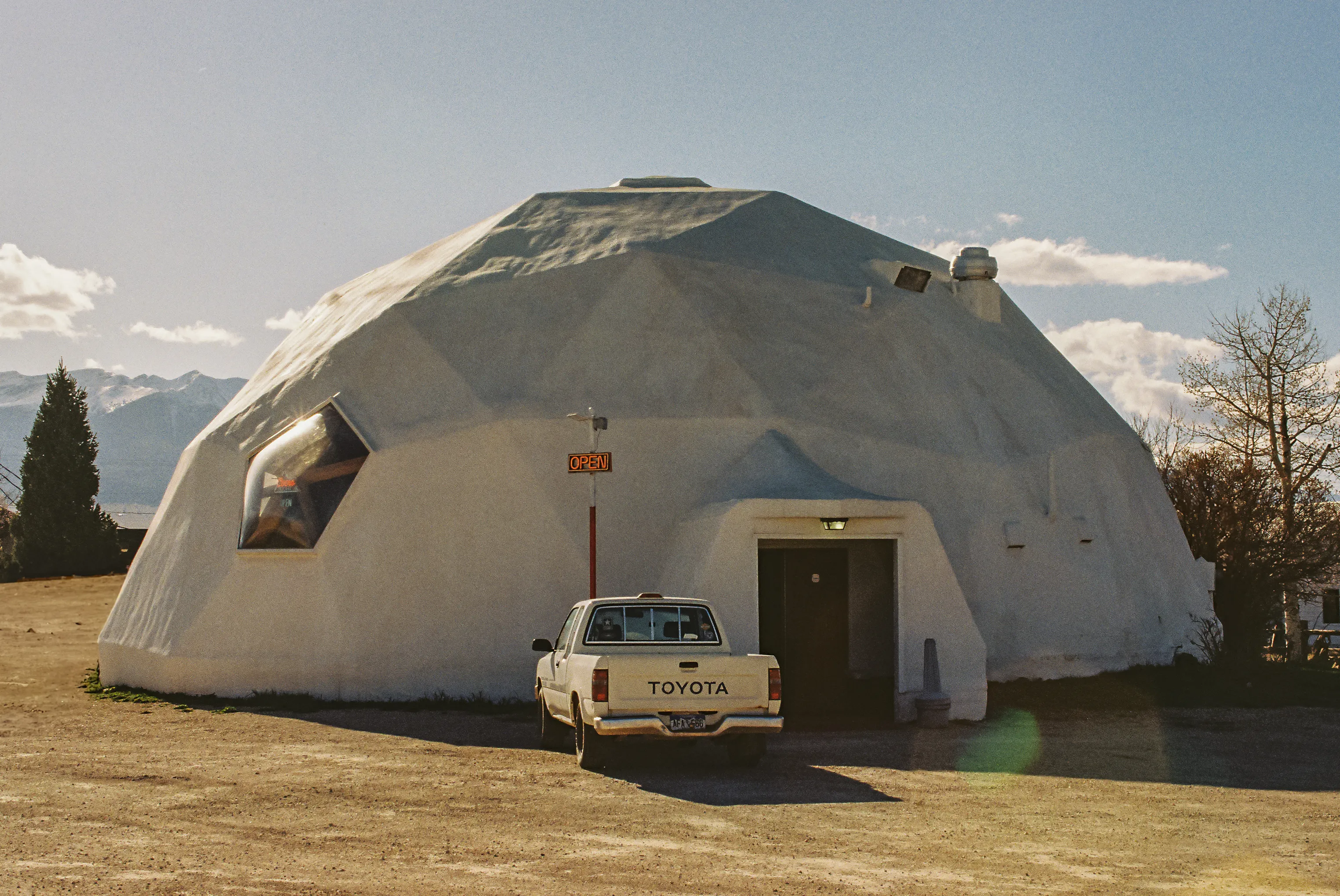 AD02 - Stop at the Silverdome